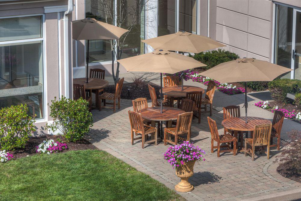 Hilton Garden Inn Norwalk Dış mekan fotoğraf