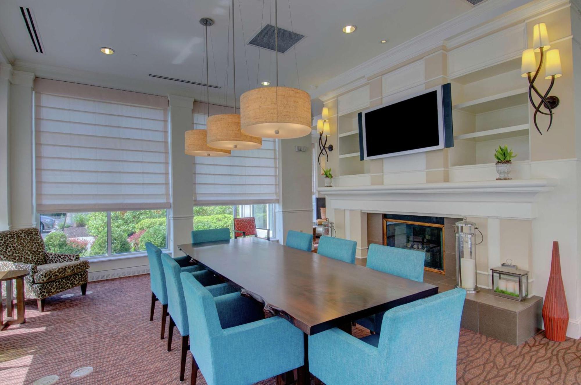 Hilton Garden Inn Norwalk Dış mekan fotoğraf