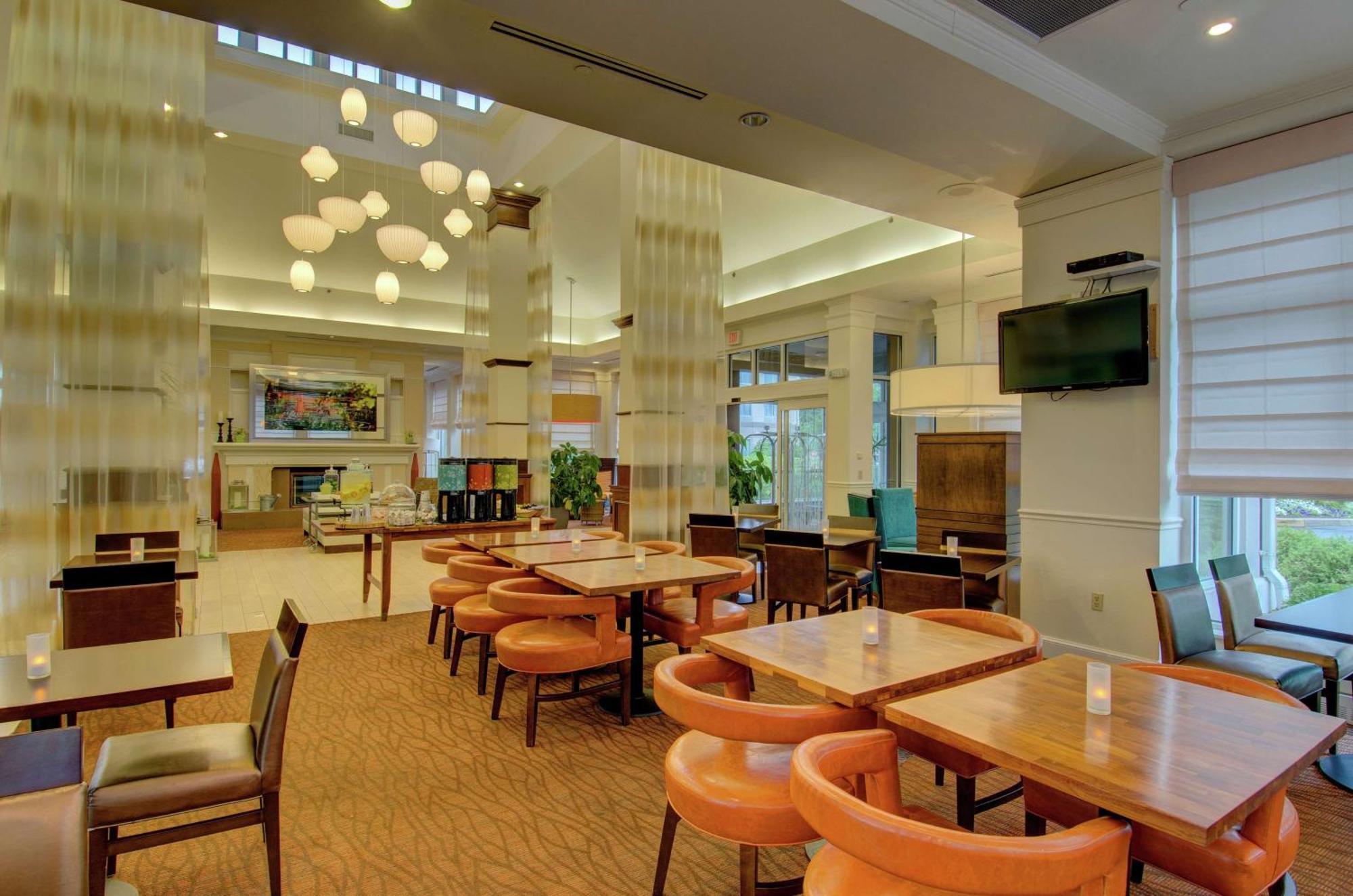 Hilton Garden Inn Norwalk Dış mekan fotoğraf