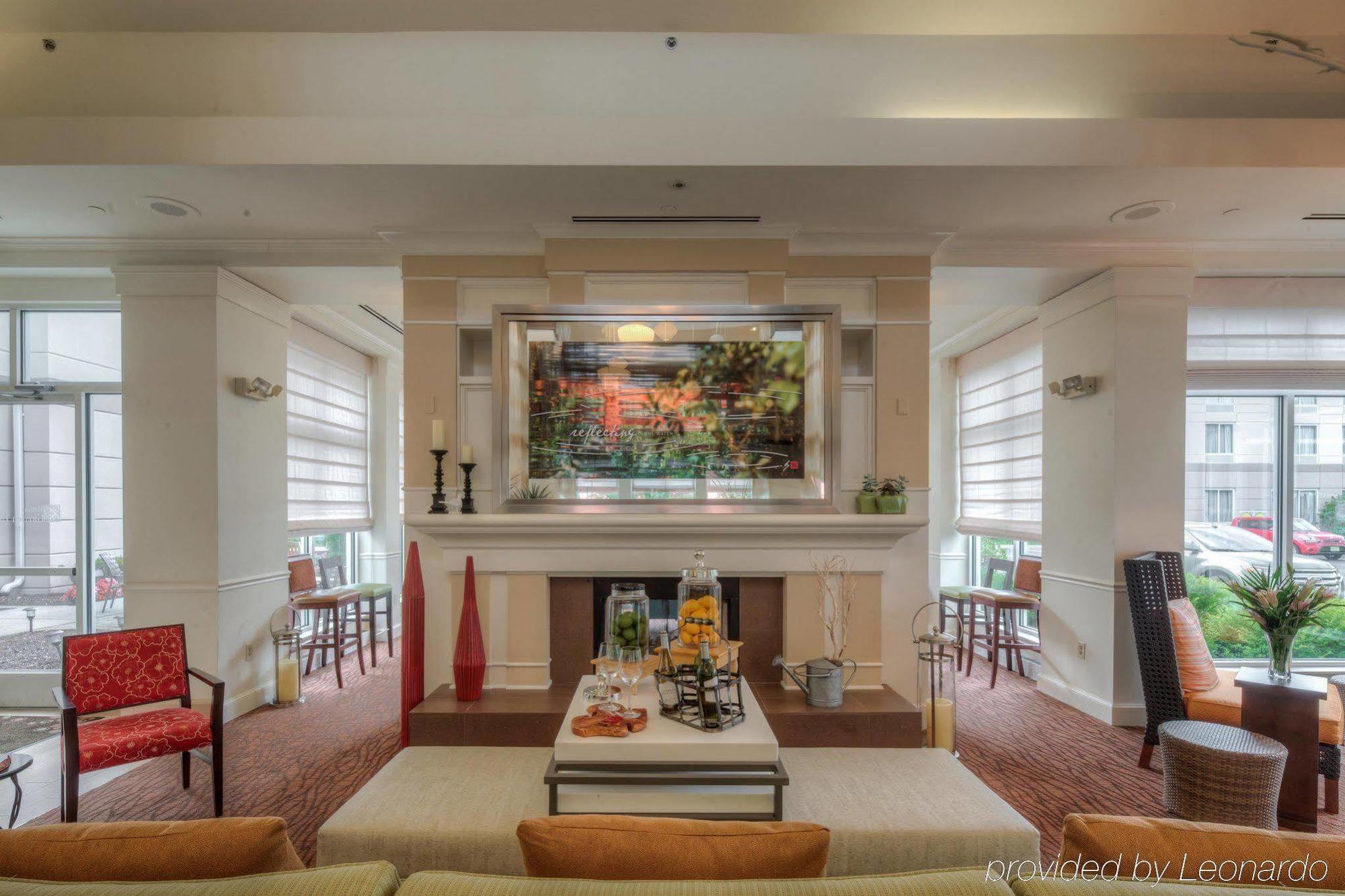 Hilton Garden Inn Norwalk Dış mekan fotoğraf